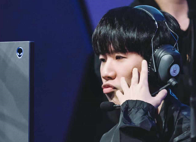 锋与小龙