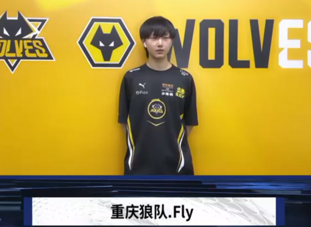 深度解析“武汉麻将”：独特的“赖子”与“开口”规则下的变幻莫测。（透视武汉麻将：“赖子”与“开口”规则塑造的多变玩法）